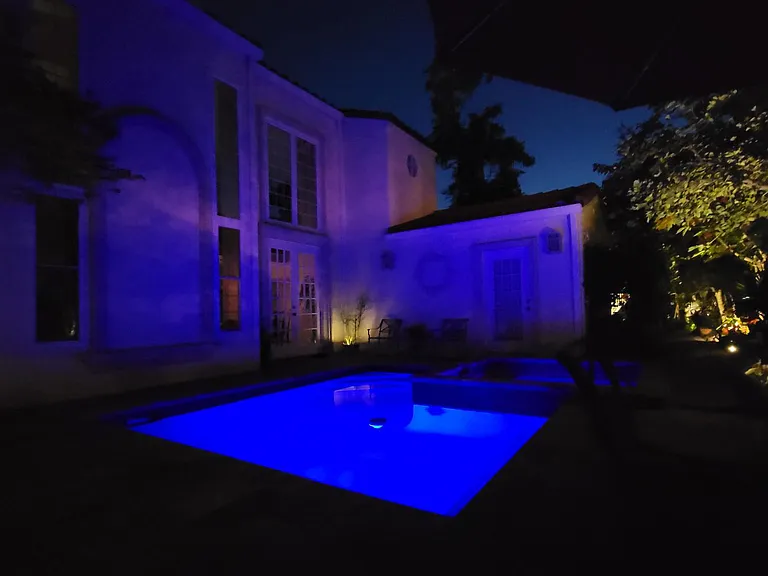 525 Melrose Ave — Photo 28