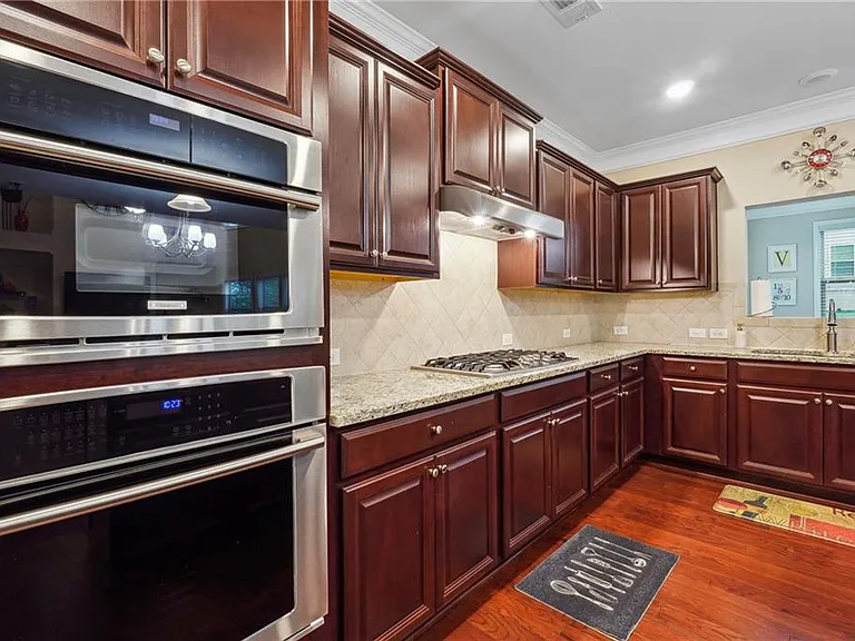 4305 Holton Ave — Photo 11