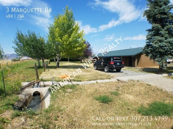 3 Marquette Dr