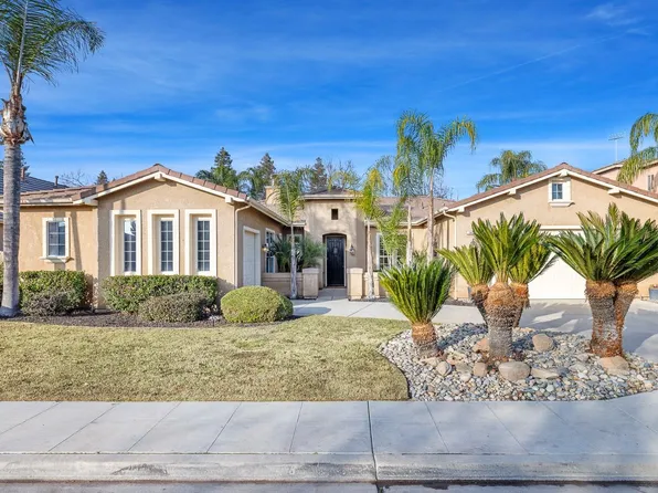 141 W Jordan Ave, Clovis, CA 93611