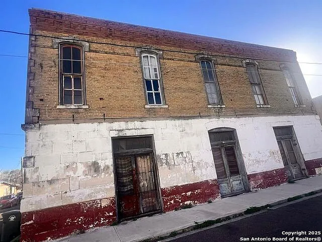 520 Davis Ave #B — Photo 26