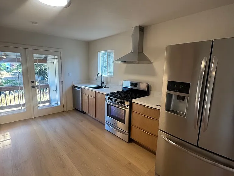 4829 Chico St — Photo 10