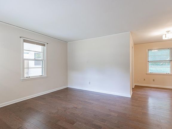 5th image of 5081 Parkside Ave