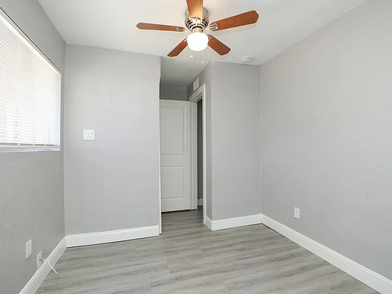 8127 Colonial Ln #2 — Photo 20