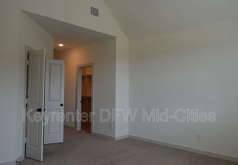 622 Cobblestone Ln — Photo 18