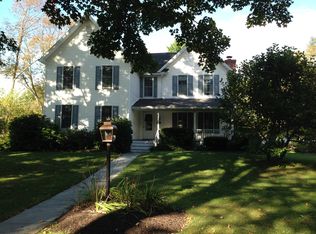 304 Glenburn Rd, Clarks Green, PA 18411