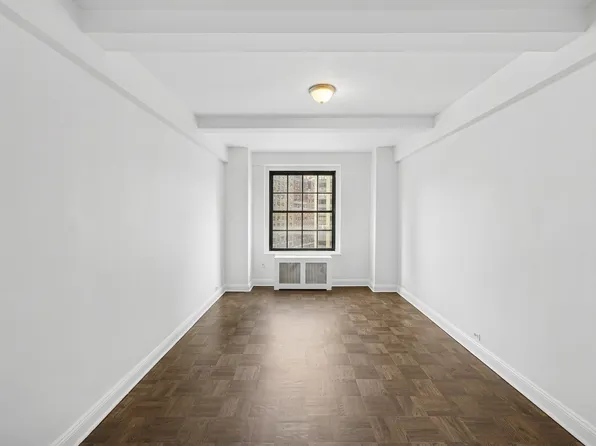 160 West 71st Street image 1 of 19