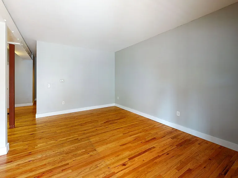 22 Chittenden Ave — Photo 6