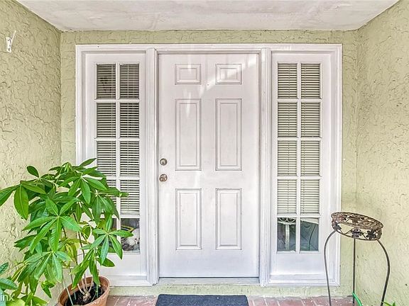 5th image of 2517 W Marquette Ave
