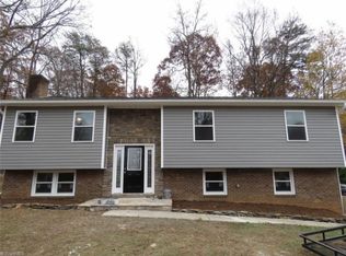 7191 Smokerise Ln, Kernersville, NC 27284