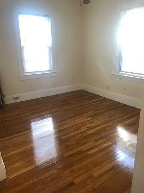 3 bed, $3,200 — Photo 3