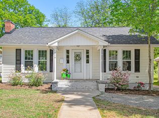 314 Atwater St, Burlington, NC 27215