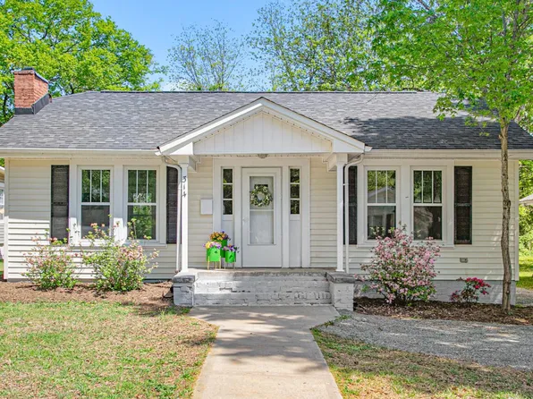 314 Atwater St, Burlington, NC 27215