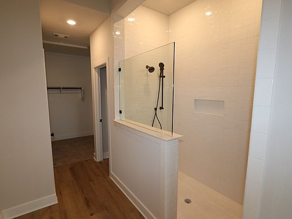 Owner s Bath