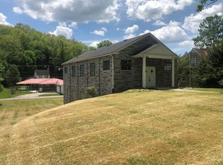 1409 Augusta St, Bluefield, WV 24701
