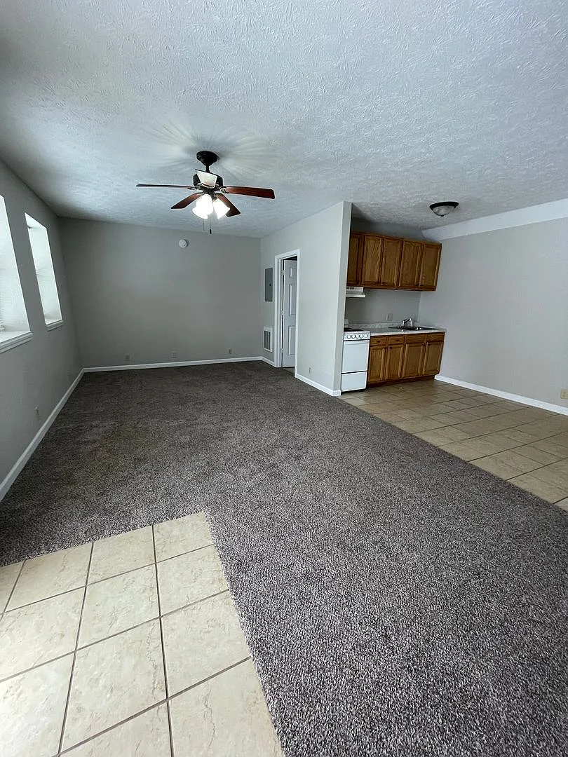 415 W Clem-EBERT — Photo 3