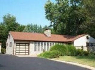 1685 Willow Grove Ave, Glenside, PA 19038