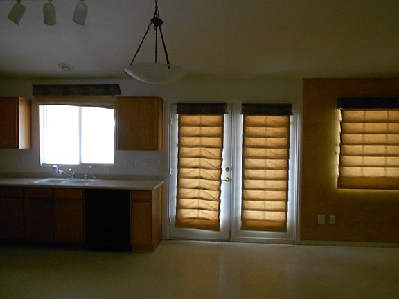 4th image of 5425 Barstow Ct