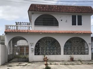 Urb Santa Cruz E #21, Bayamon, PR 00961