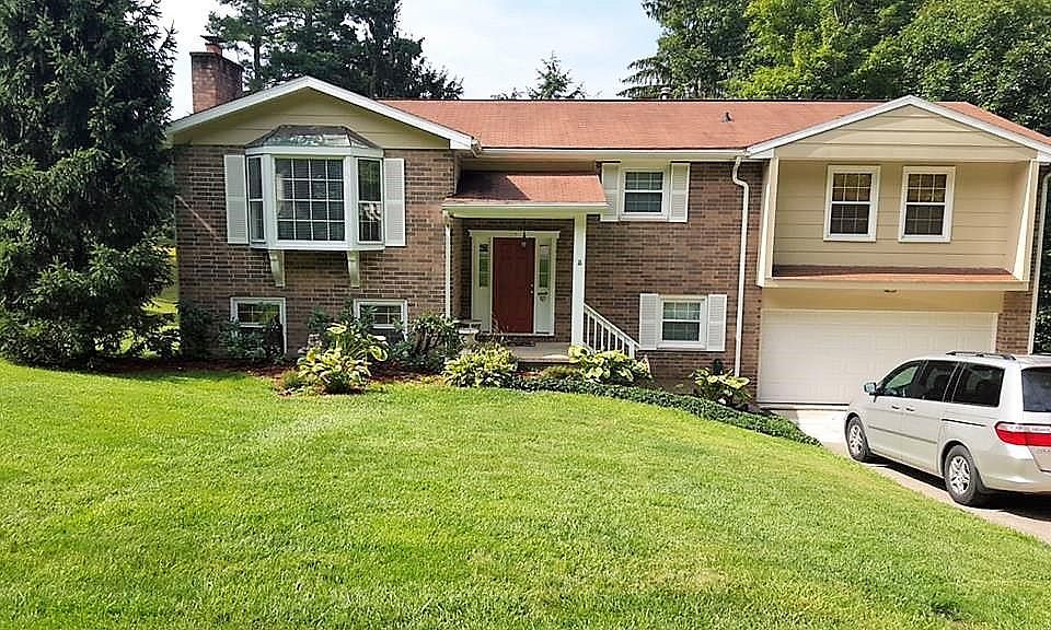 1st image of 105 Pineridge Dr