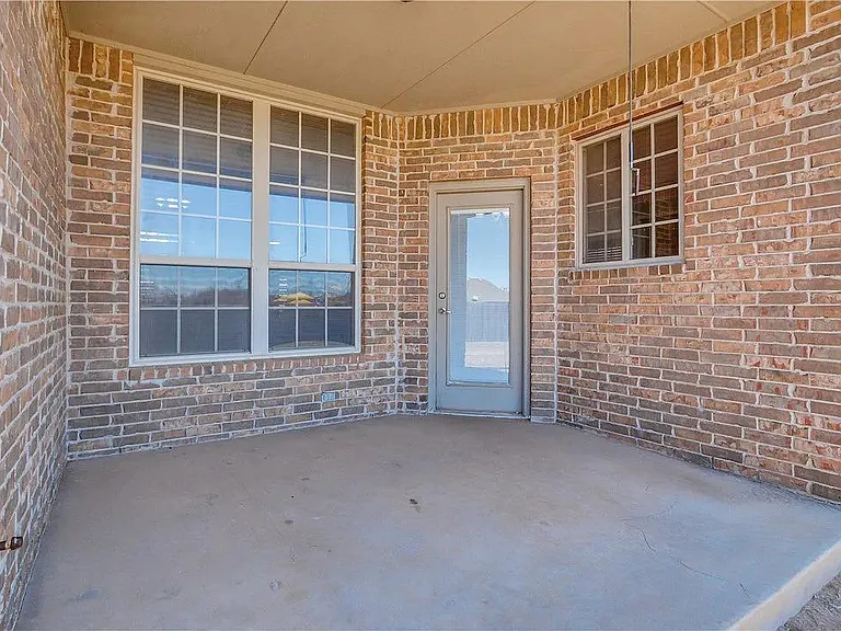1413 Camber St — Photo 23