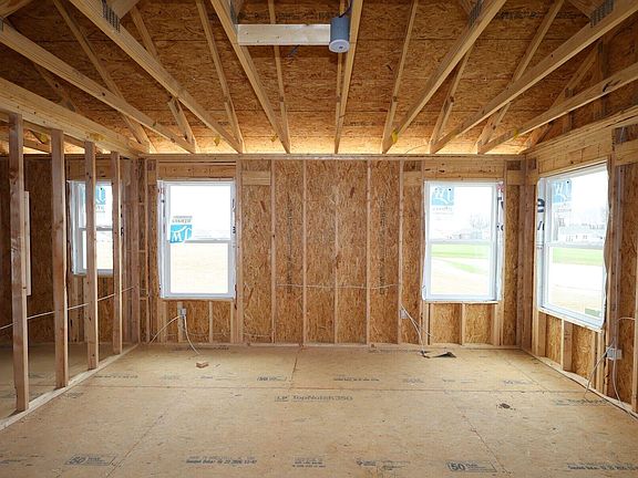 3rd image of 3766 Maize View Dr