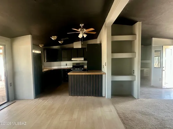 12800 W Wailaki Way, Tucson, AZ 85743