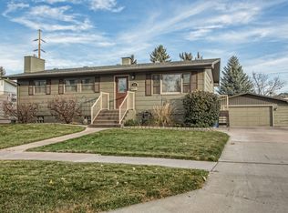 2118 Jane Dr, Rapid City, SD 57702