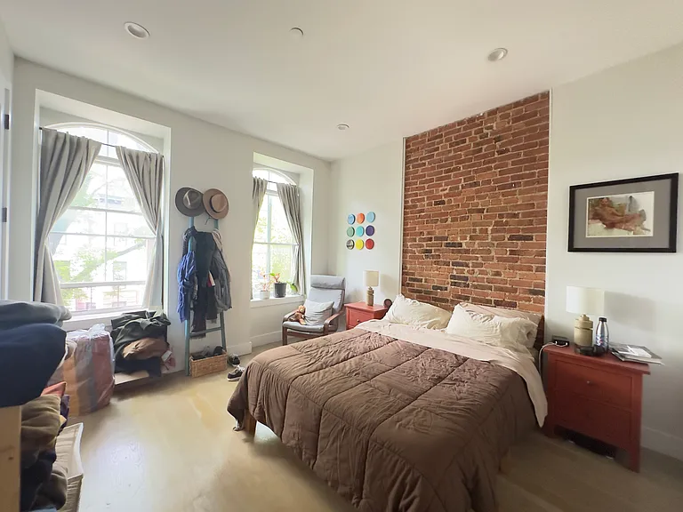 860 Hancock St #2A — Photo 9