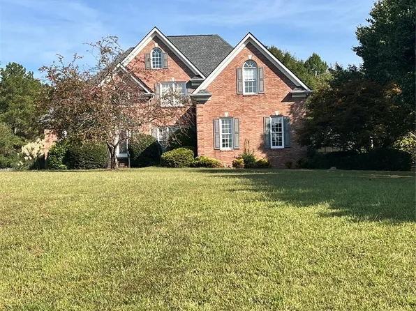 3224 Newcastle Dr, Rock Hill, SC 29732