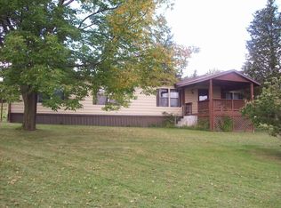20 Red Cedar Ln, Dundee, NY 14837