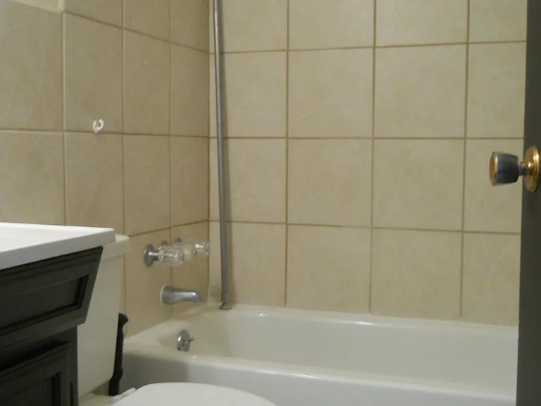 VERY CLEAN BATHROOM