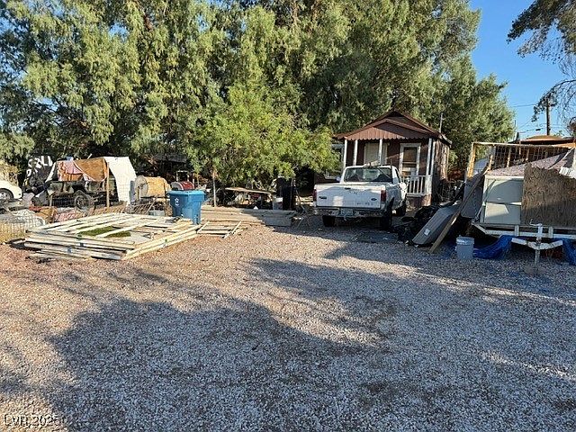 2nd image of 2510 Sunrise St