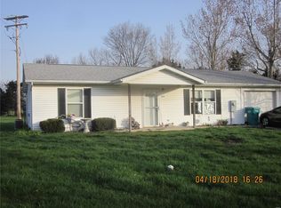615 W Springfield Ave, Gerald, MO 63037