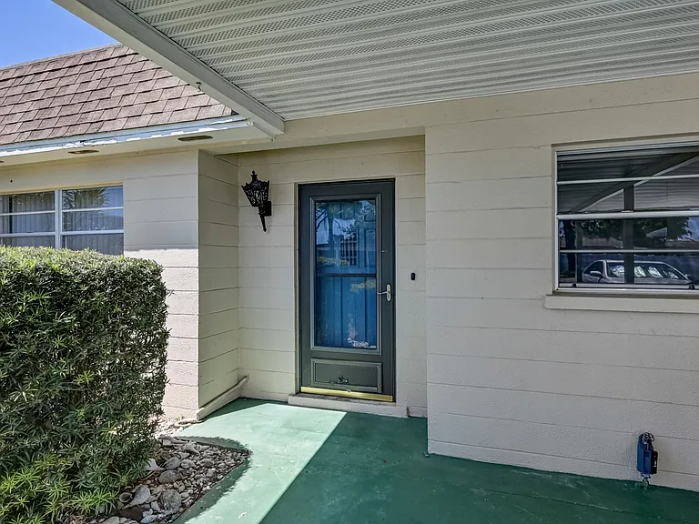 604 Park Cir #16 — Photo 7
