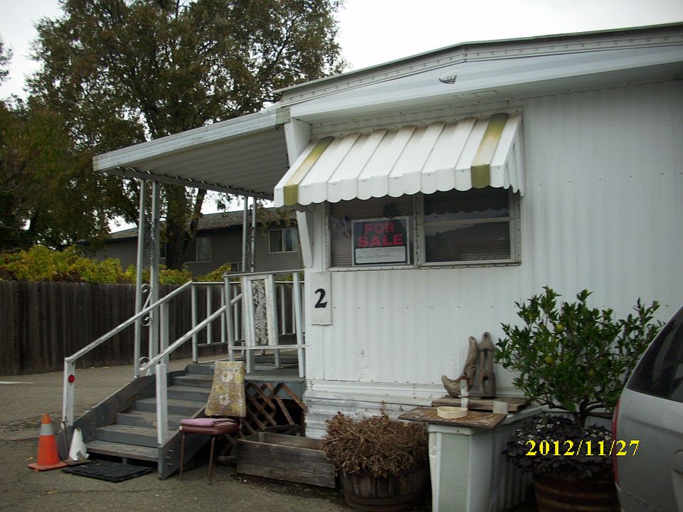 1st image of 317 N Main St Spc 2