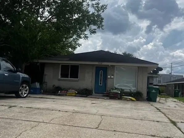 1326-1328 Dupas St, Gretna, LA 70053