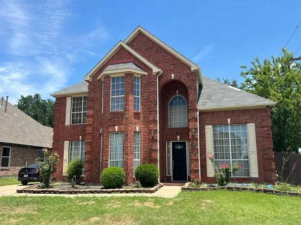3900 Cedar Ridge Ln, Carrollton, TX 75007