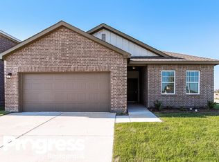 1321 Escondido Dr, Haslet, TX 76052