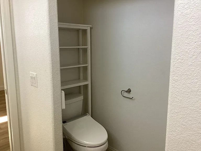 2435 Felt St #107 — Photo 17