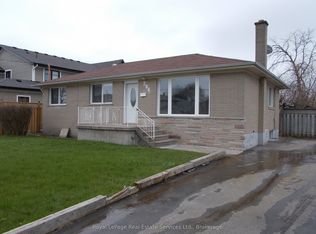 284 Morden Rd, Oakville, ON L6K 2S5