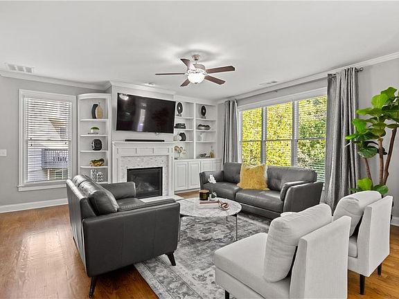 3rd image of 2199 Collins Ridge Dr NW