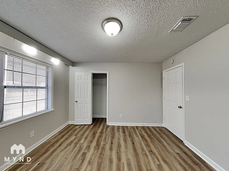2979 Bayberry Ct — Photo 13
