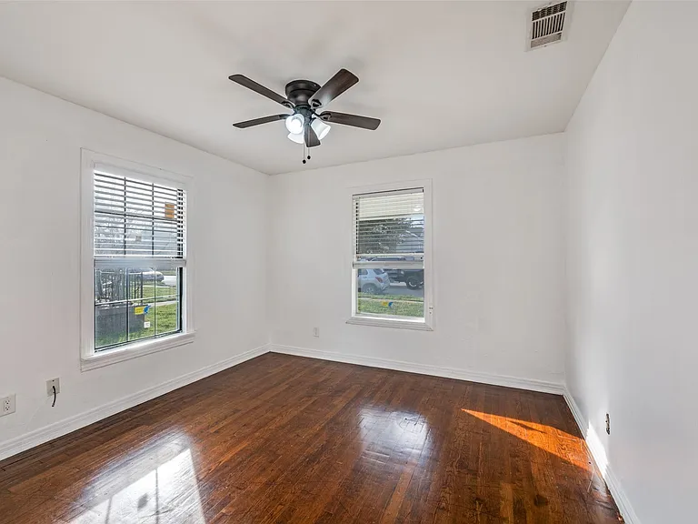 921 E Ramsey Ave — Photo 9