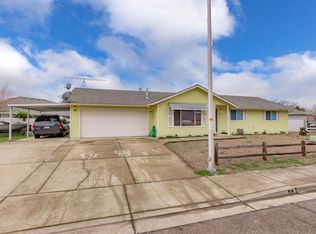 985 Glengrove Ave, Central Pt, OR 97502