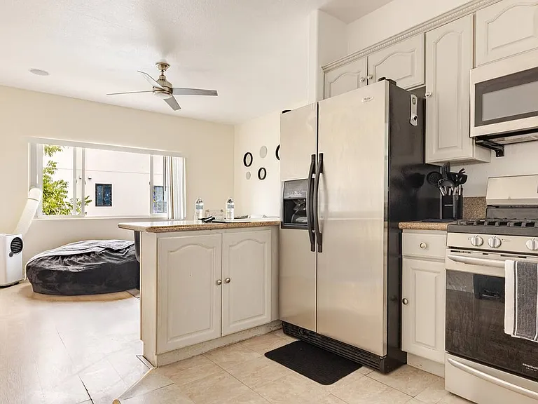 4218 Dalton Ave — Photo 10
