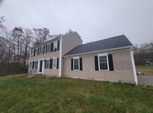 65 Victoria Ln, Templeton, MA 01468