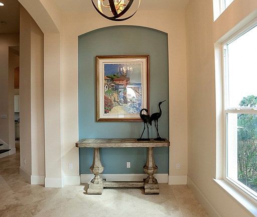 5th image of 348 Ocean Crest Dr