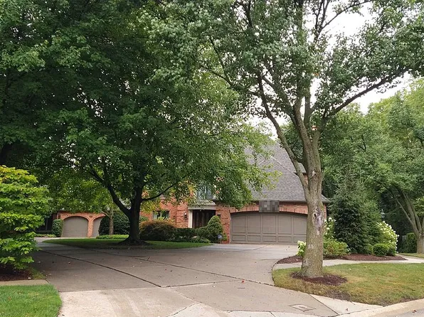 41 Windemere Pl #16, Grosse Pointe, MI 48236