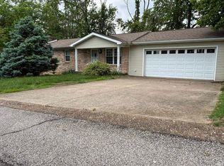 4455 Maryjoetta Dr, Newburgh, IN